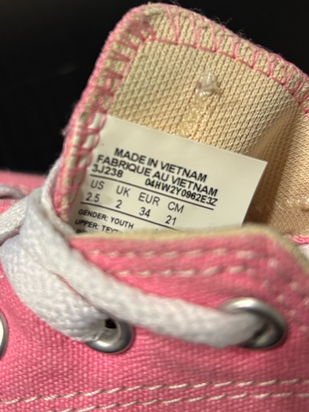Converse Kids Pink Low Top Canvas Sneakers with White Laces Size 2.5 - Picture 7 of 7